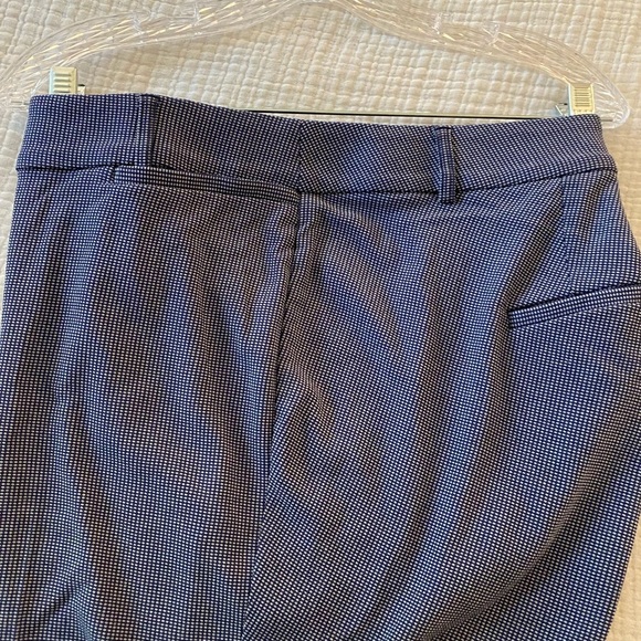 Stylish Blue Checkered Pants - Picture 4 of 4